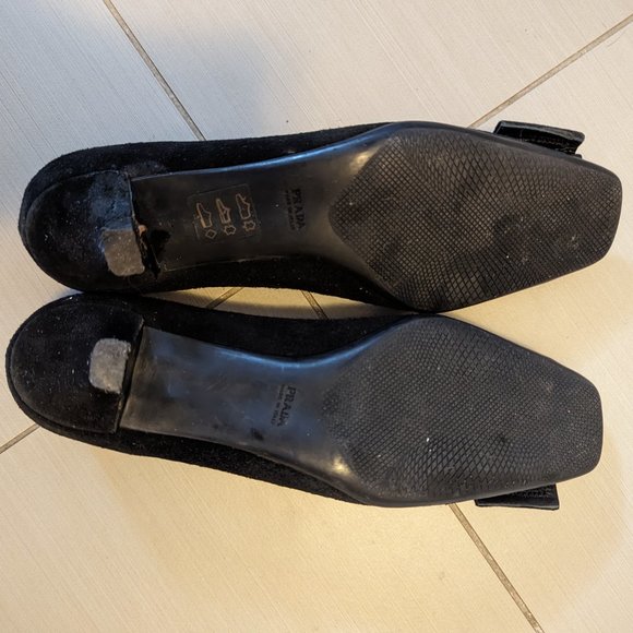 Prada Pumps - Picture 3 of 3